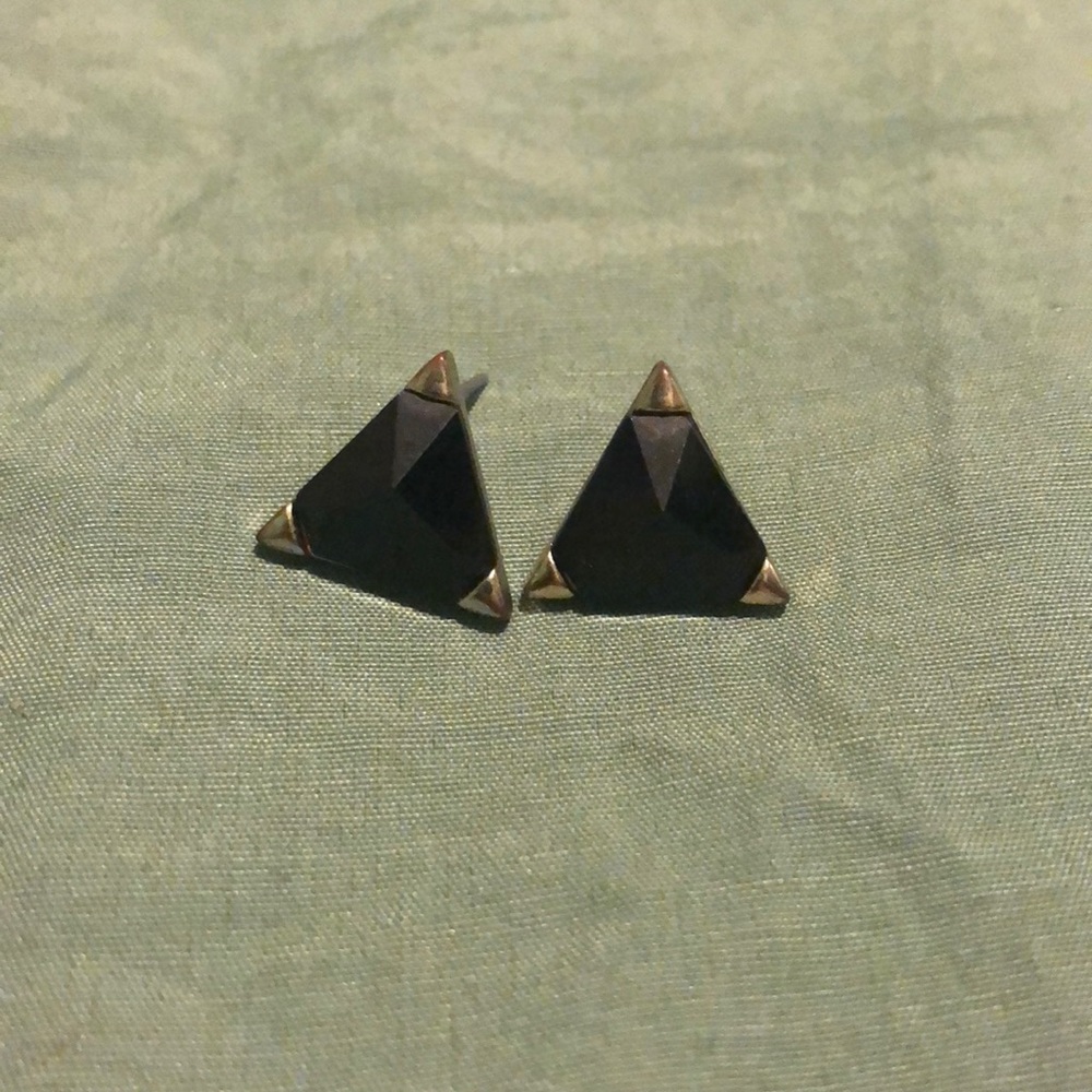 Triangle stud earrings